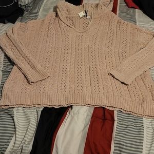 Rue and willow hooded sweater